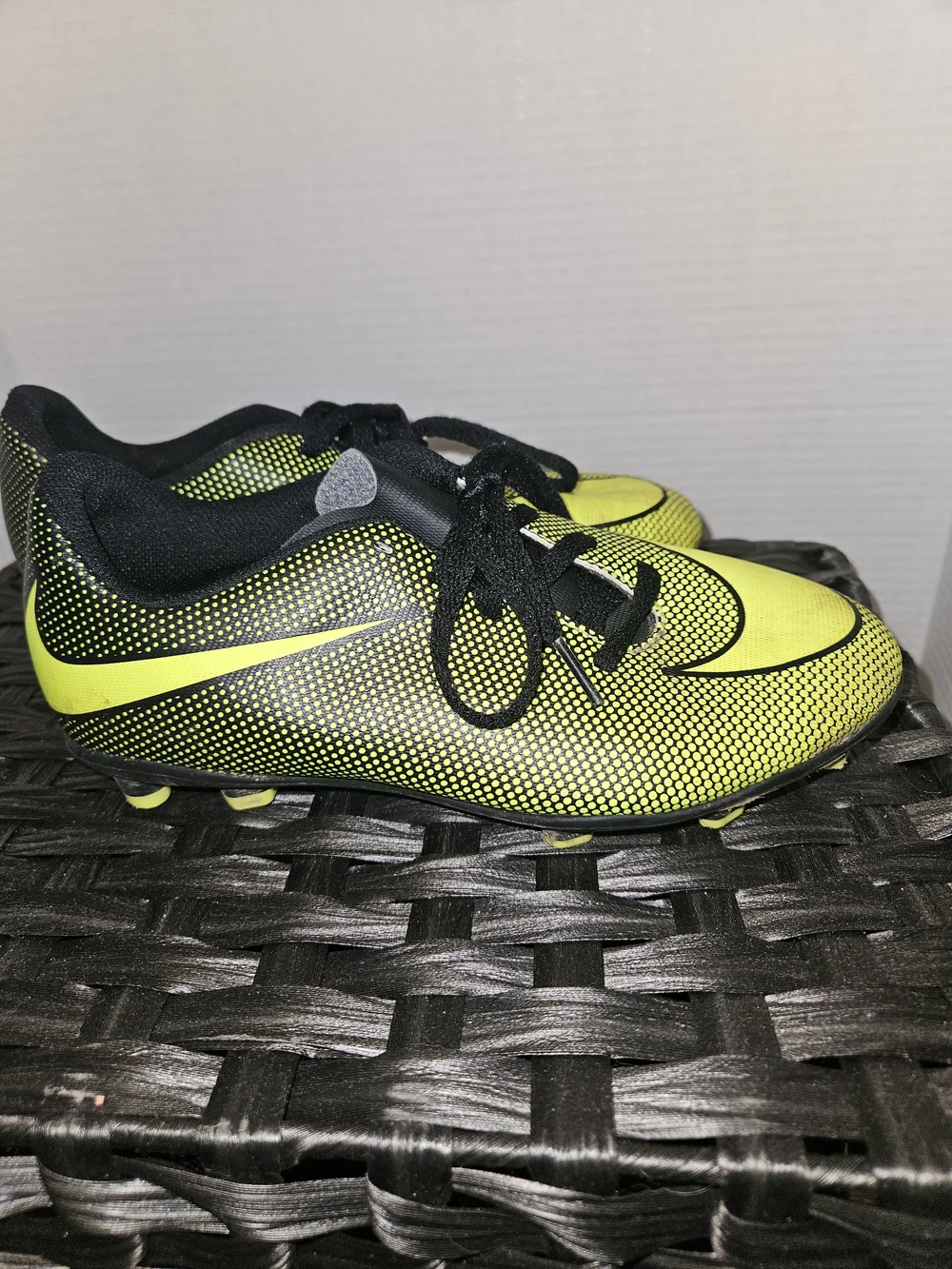 Nike Kids Neon Yellow and Black Soccer Cleats